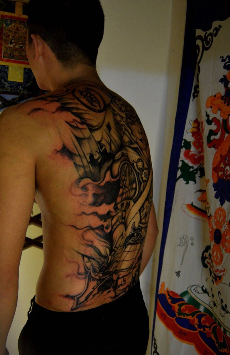 未完成纹身图片_成品手稿背部传统人物字符鬼神纹身图案