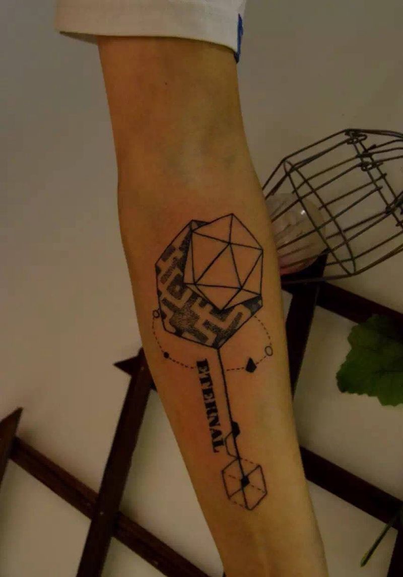 顾客自带图纹身图片_成品手臂清新几何纹身图案