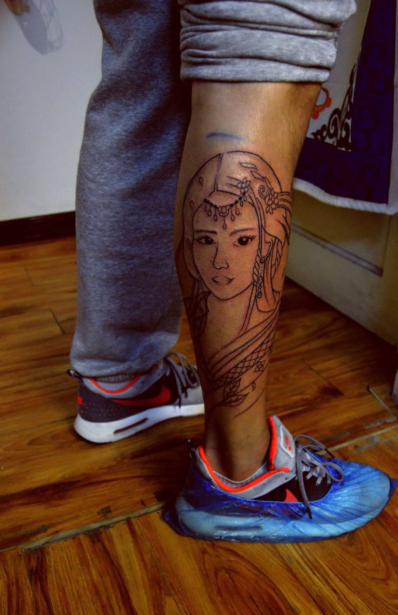 下次上色纹身图片_手稿腿部传统人物纹身图案