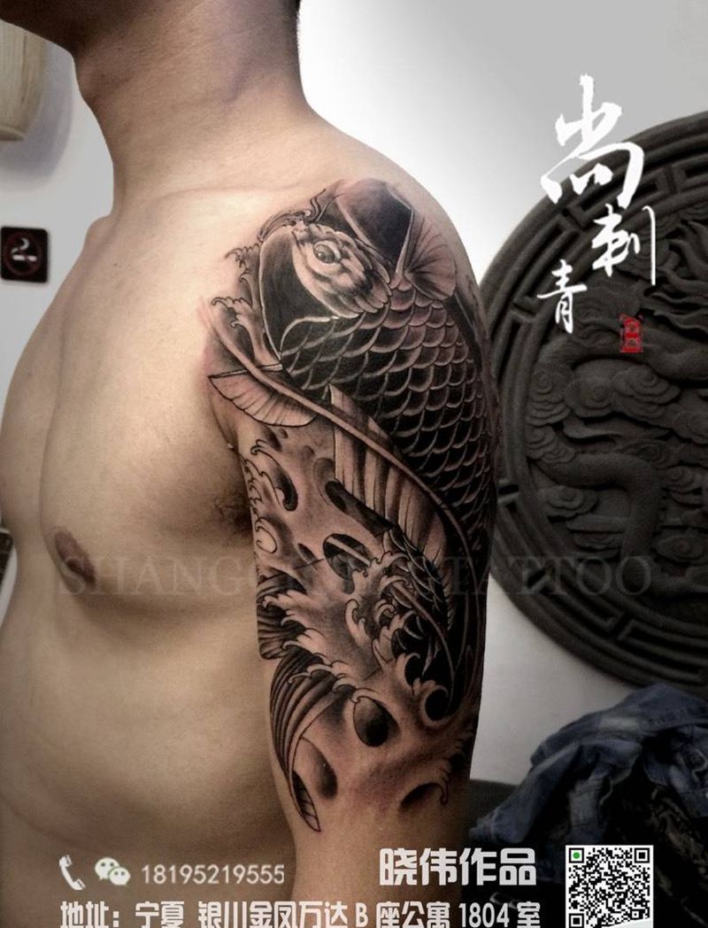 大头鱼纹身图片_成品手臂传统动物纹身图案