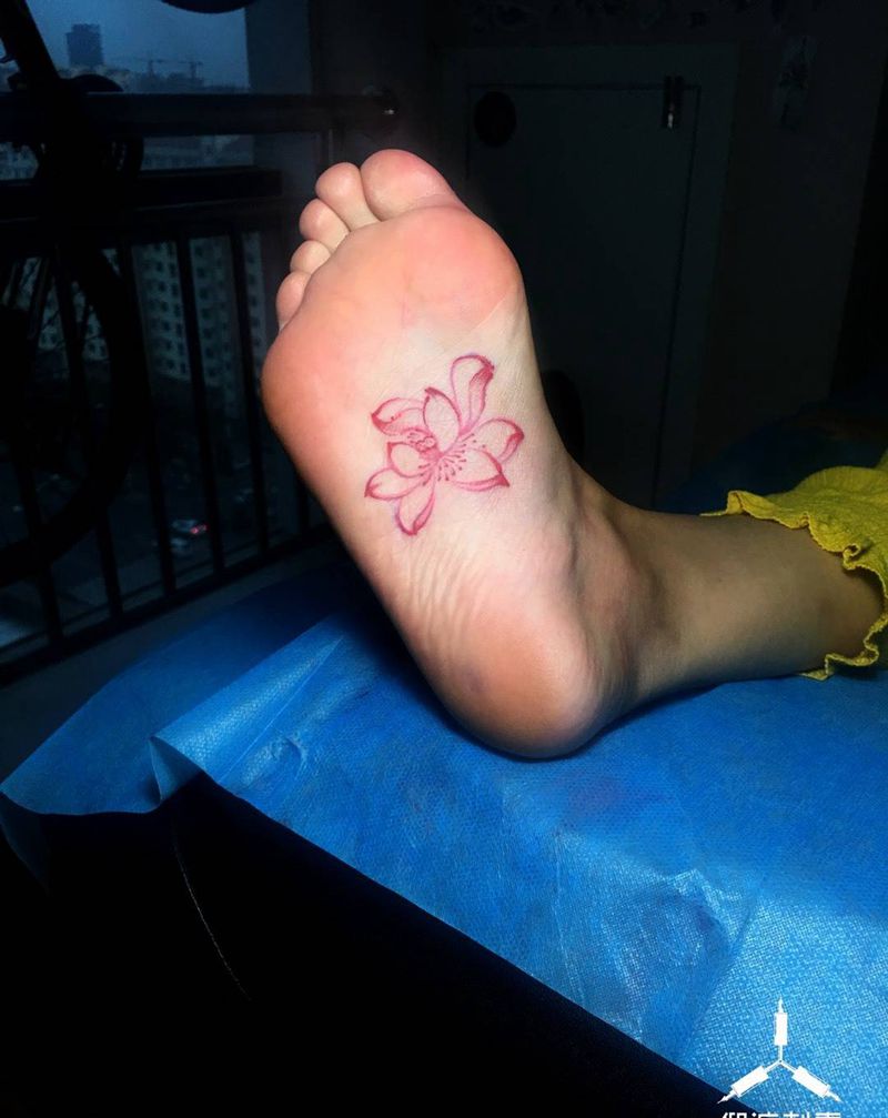 今工／脚底纹身／仰渡刺青纹身图片_原创纹身图案