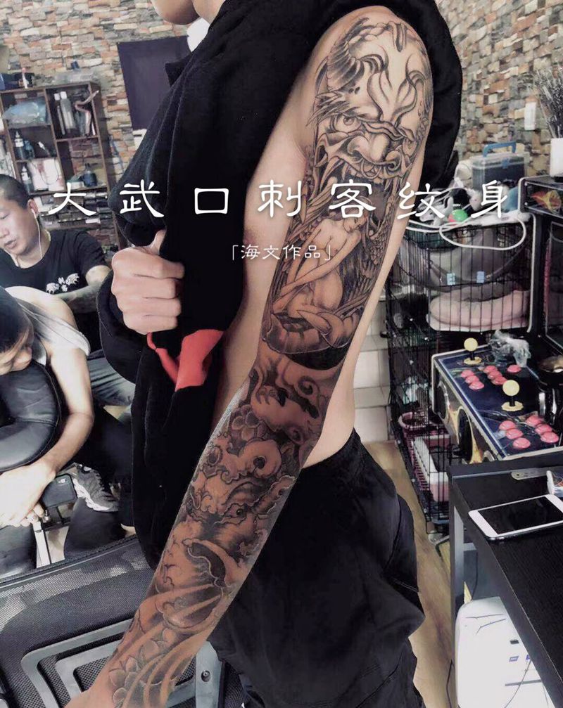 花臂纹身图片_手臂纹身图案