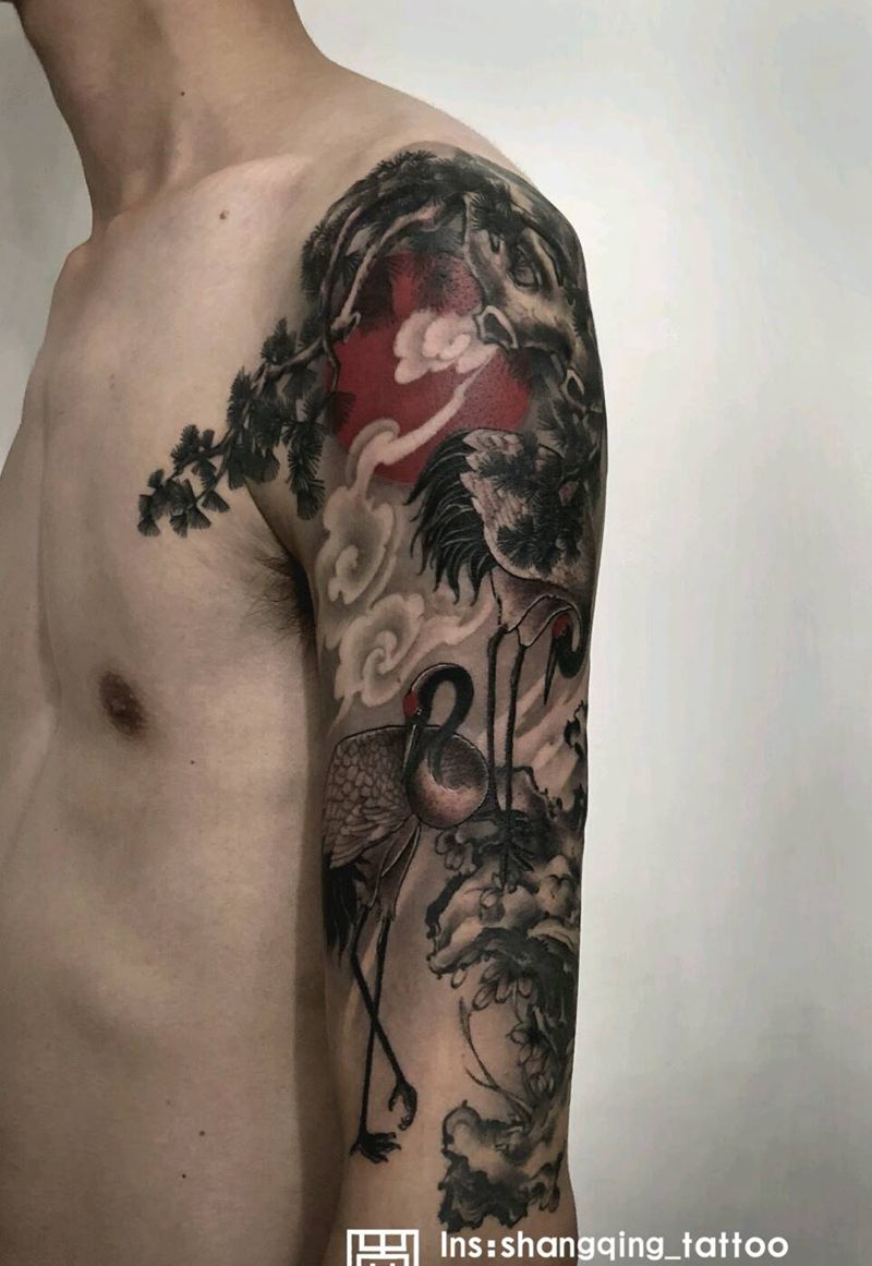 松鹤延年纹身图片_手臂新传统水墨纹身图案
