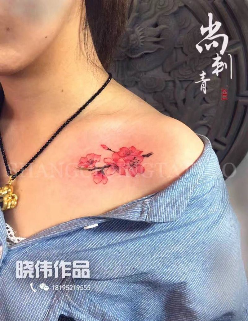 桃花纹身图片_成品肩部欧美清新植物纹身图案