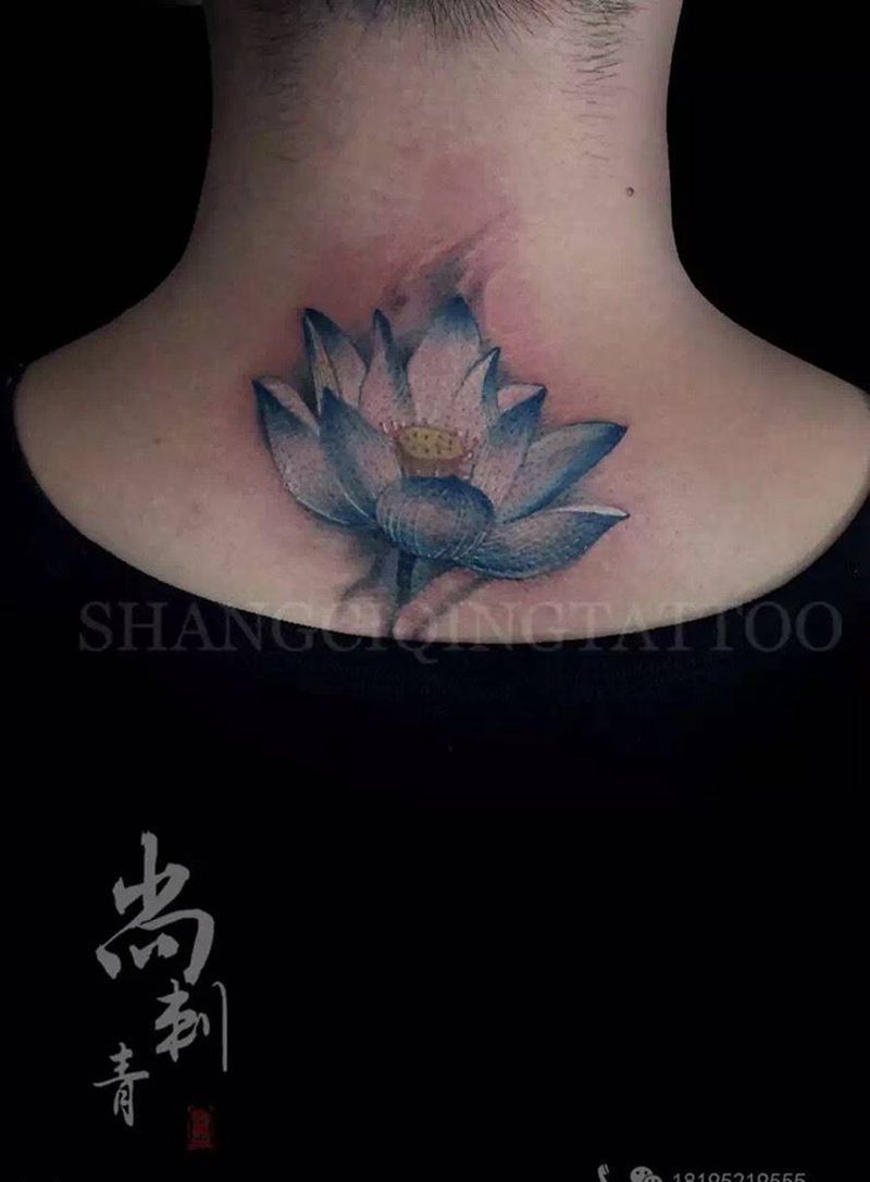 莲纹身图片_成品背部传统清新植物纹身图案