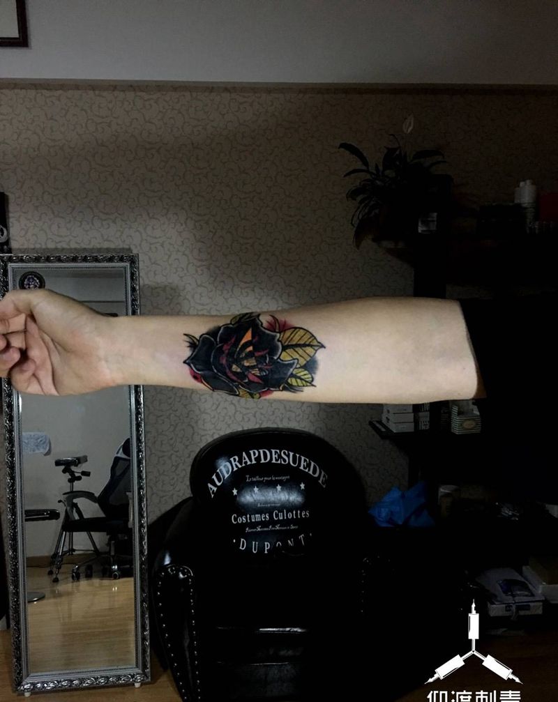 遮盖作品。顾客自选图纹身图片_原创纹身图案