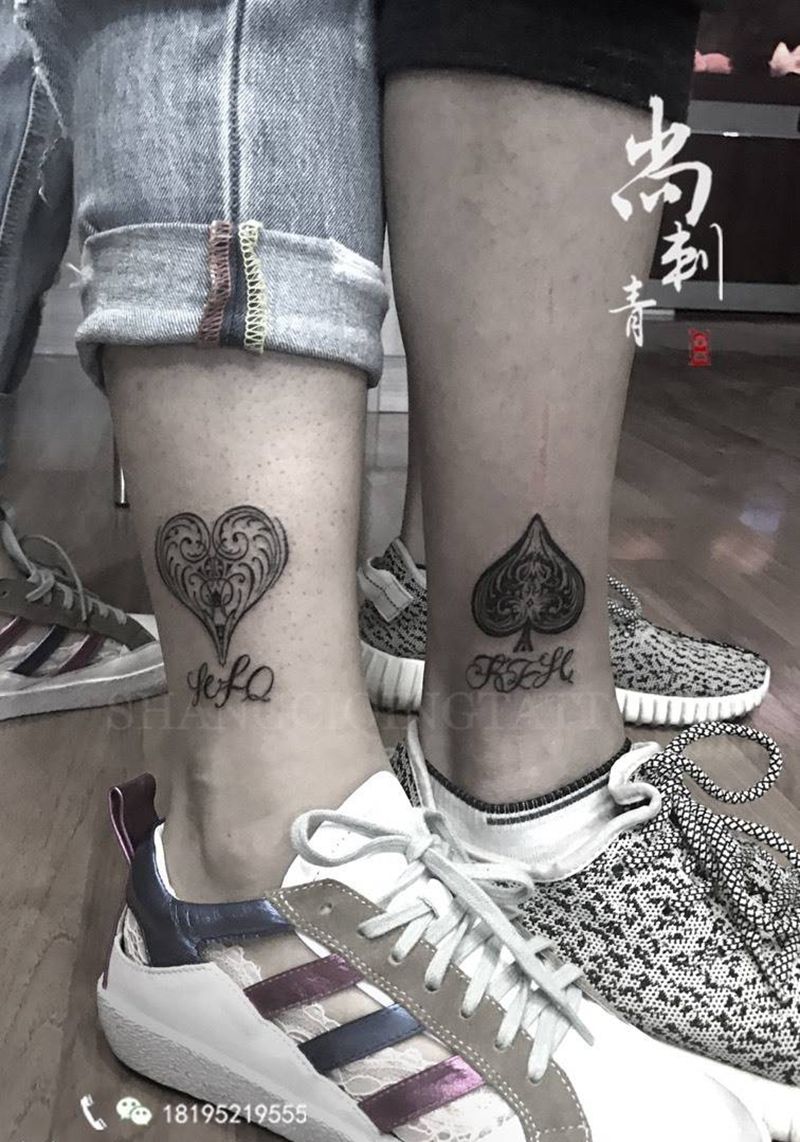 情侣小图纹身图片_成品腿部欧美清新几何图腾纹身图案