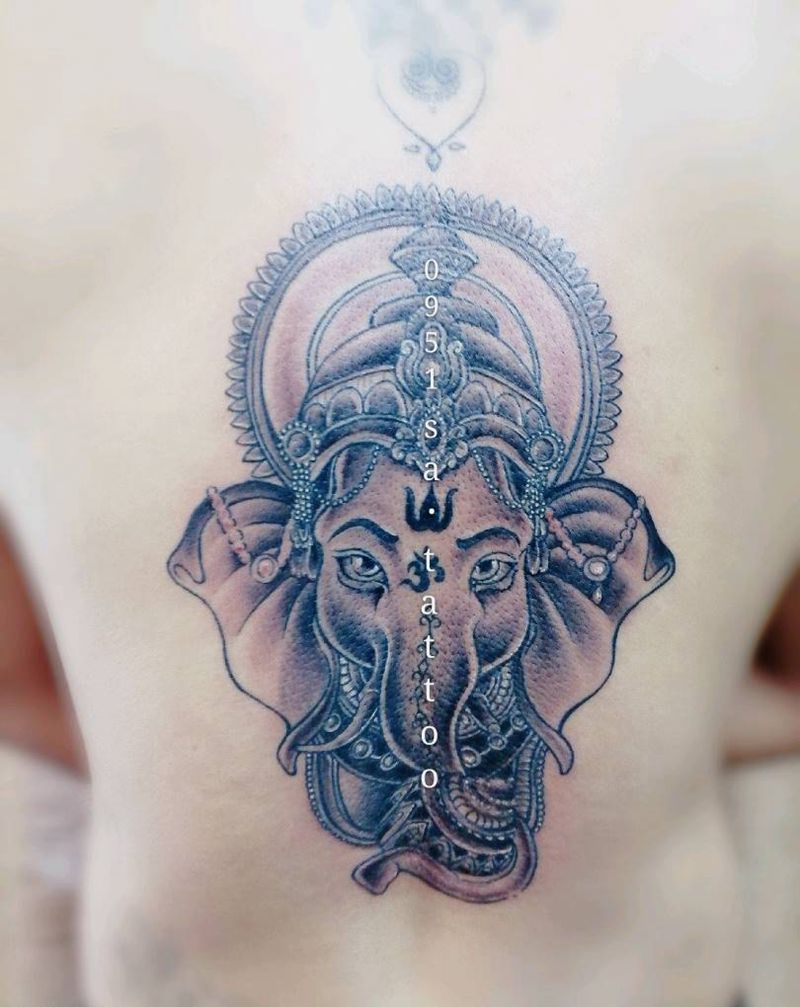 象神纹身图片_背部老传统纹身图案