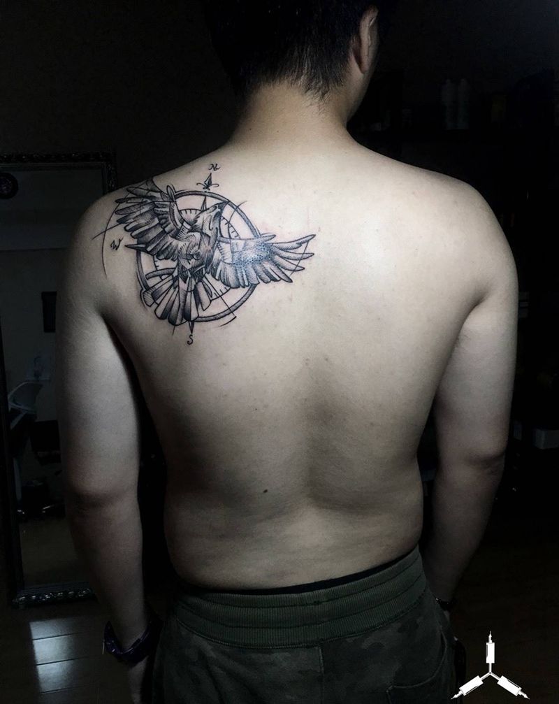 针痕／肩胛／仰渡刺青纹身图片_原创纹身图案