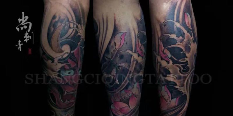 小腿般若纹身图片_成品腿部传统鬼神植物动物纹身图案