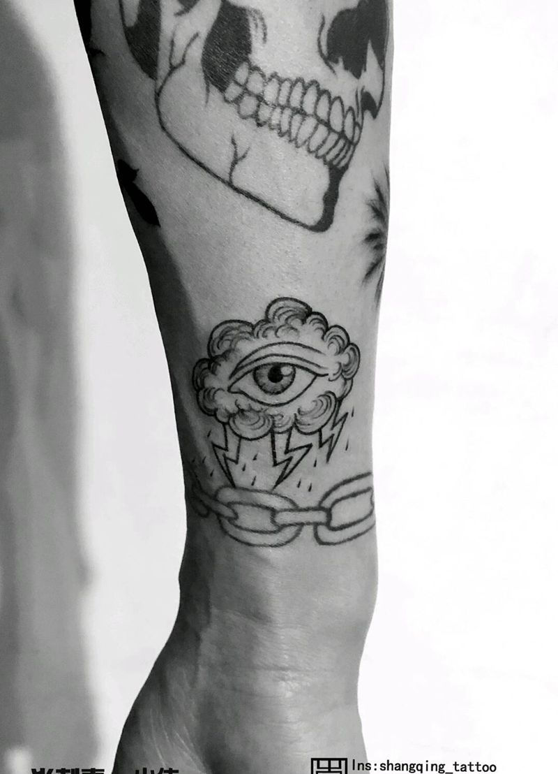 拼接小图案纹身图片_手臂几何Old School纹身图案