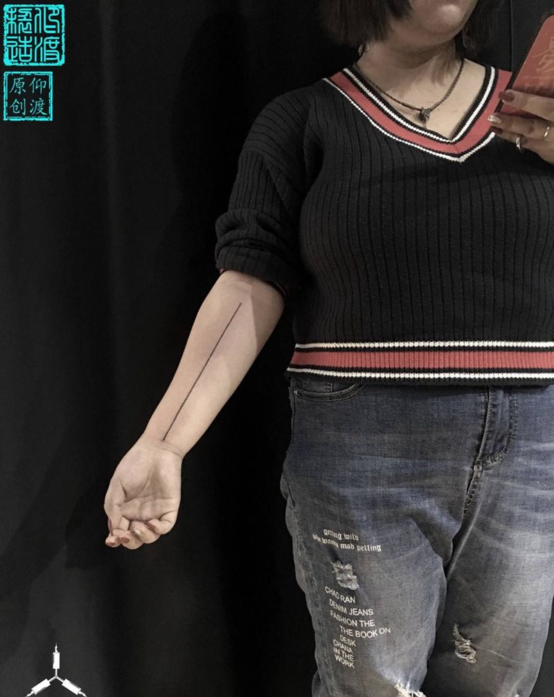 直线纹身纹身图片_手臂直线原创纹身图案