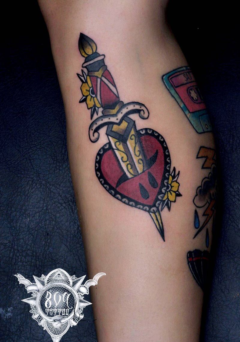 Oldschool纹身图片_腿部Old School纹身图案