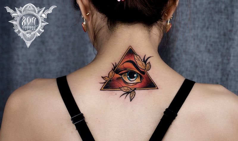 Newschool纹身图片_颈部New School纹身图案