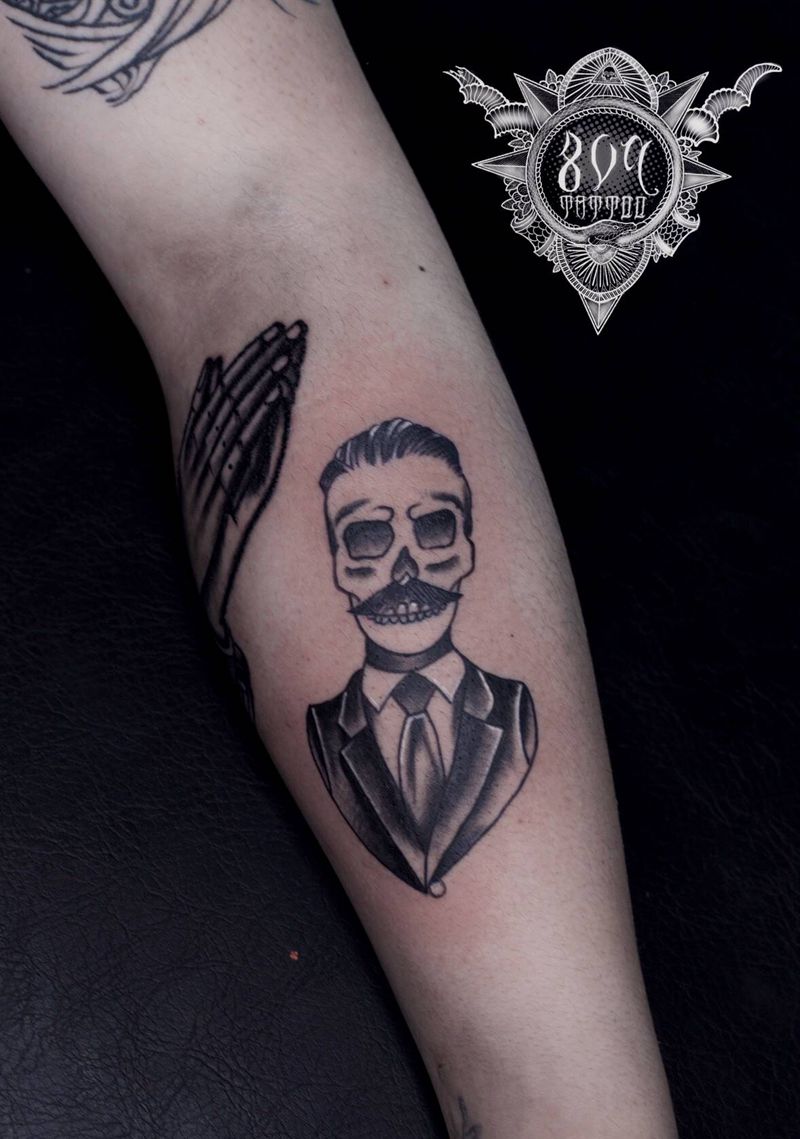 黑灰oldschool纹身图片_手臂Old School纹身图案