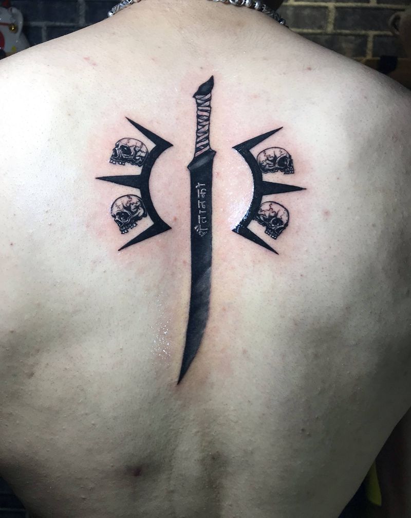 魔刀纹身图片_背部欧美纹身图案