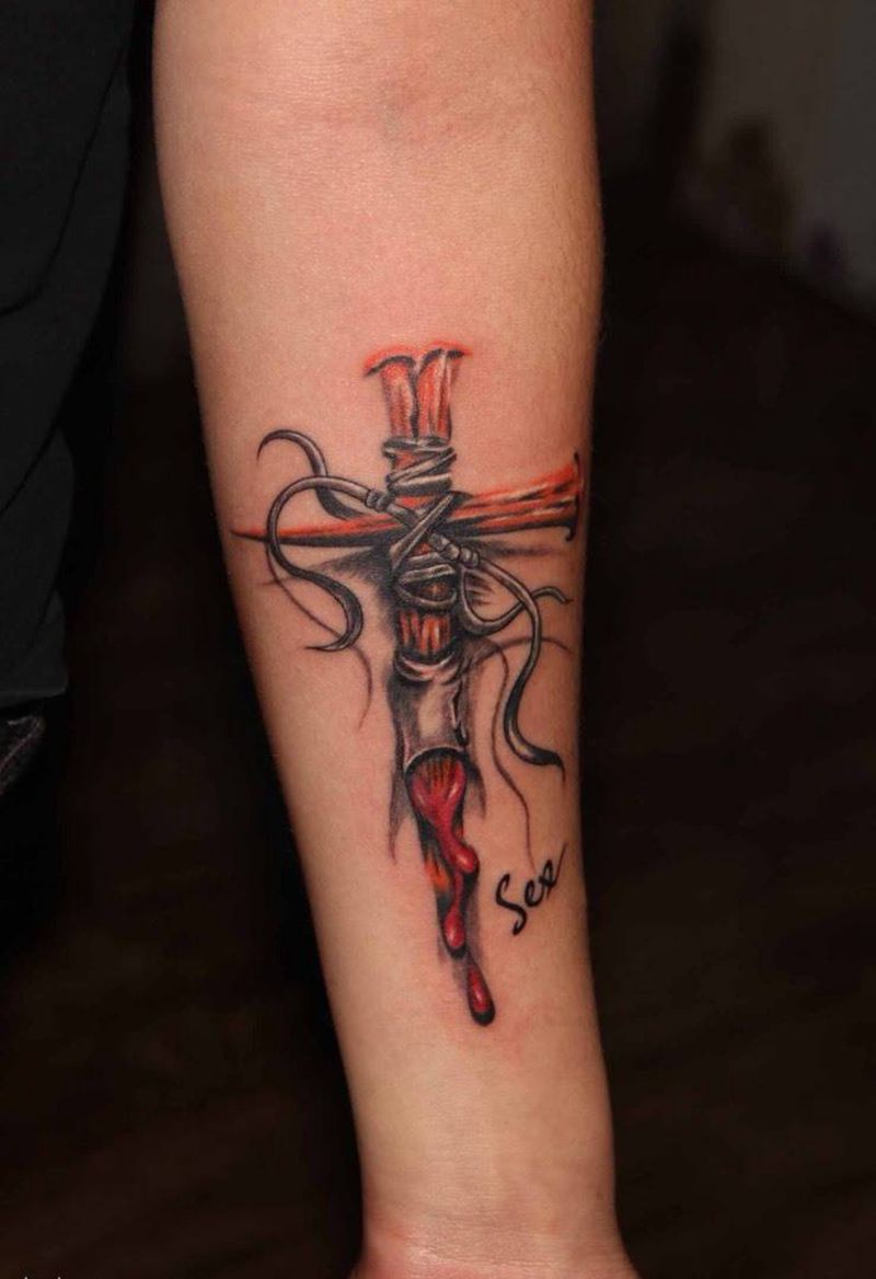 十字架纹身图片