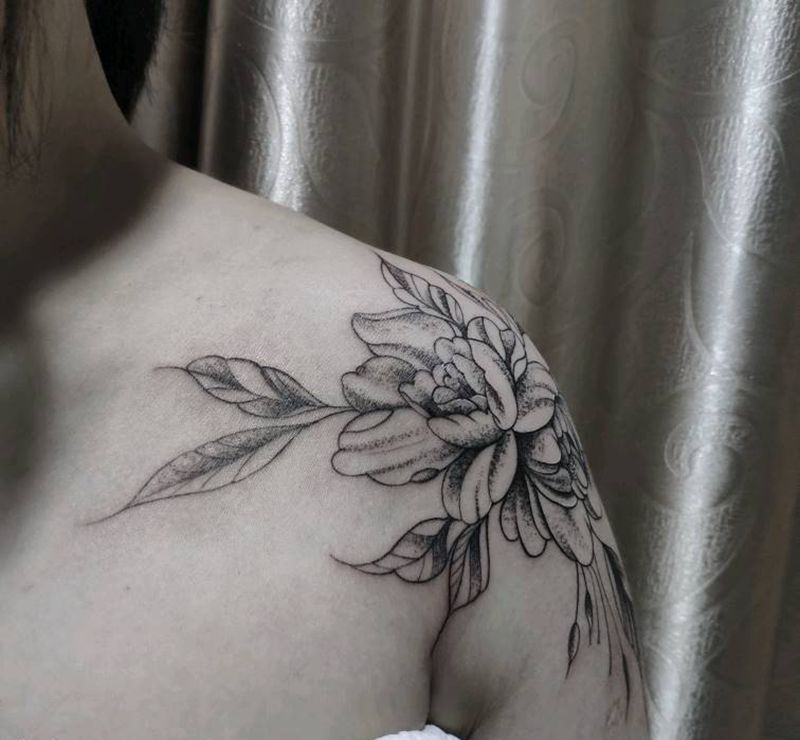 素花纹身图片_点刺素花纹身图案