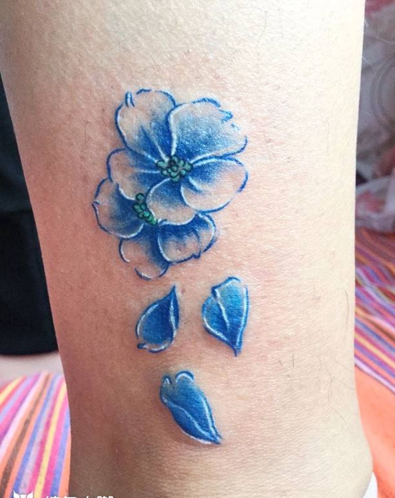 小腿。花朵纹身图片
