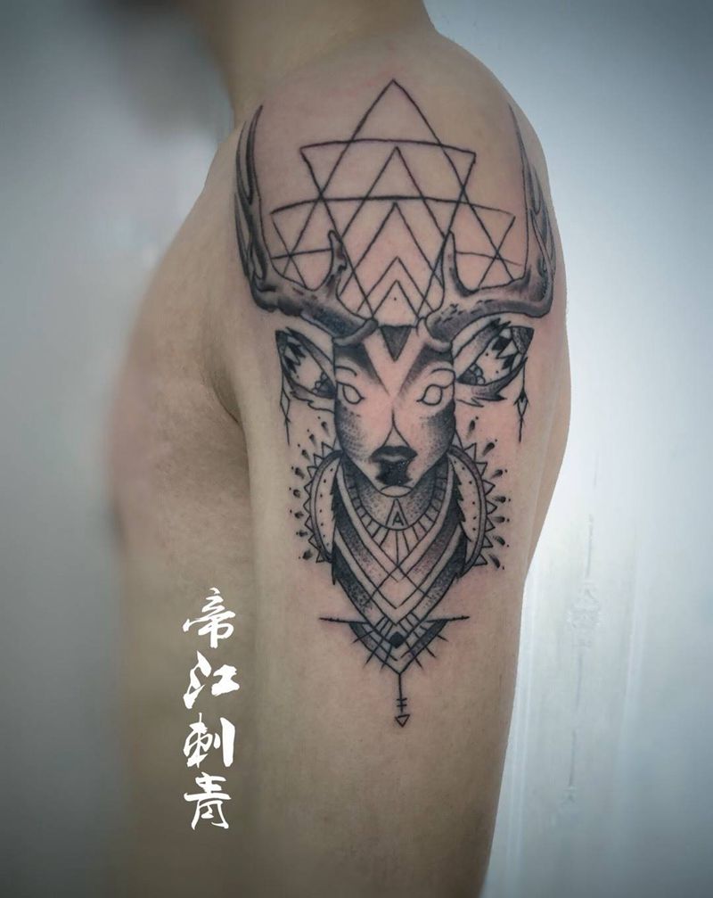 鹿纹身图片