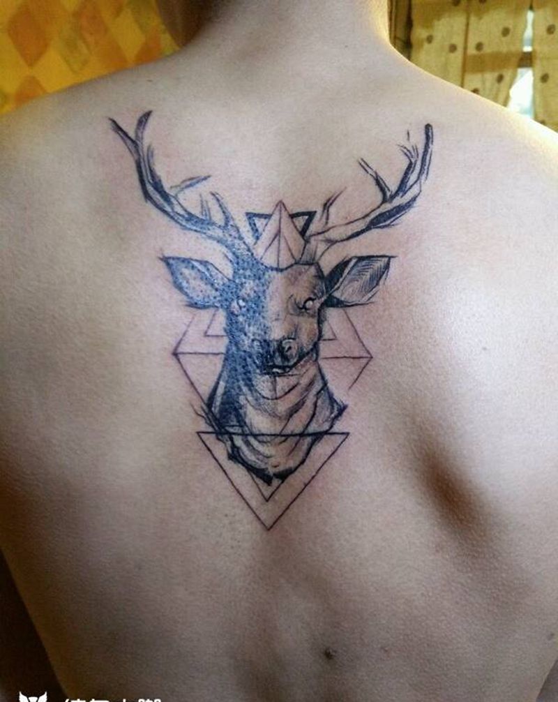 鹿头纹身图片