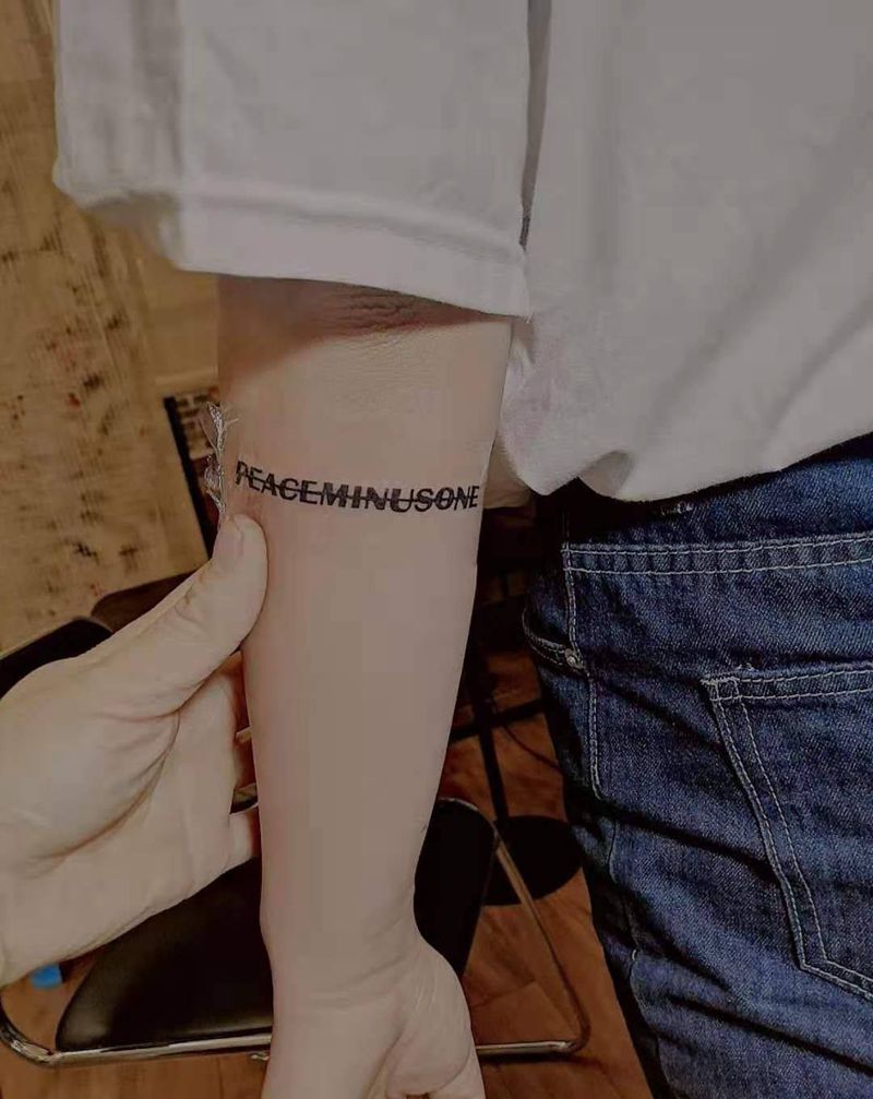 臂环纹身图片_手臂纹身图案