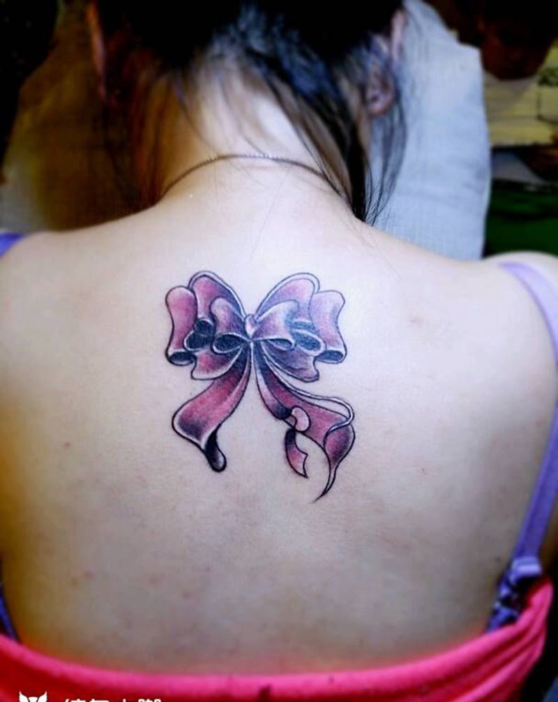 蝴蝶结纹身图片