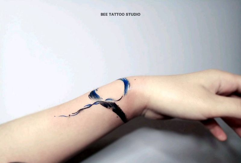 Velvet blue纹身图片