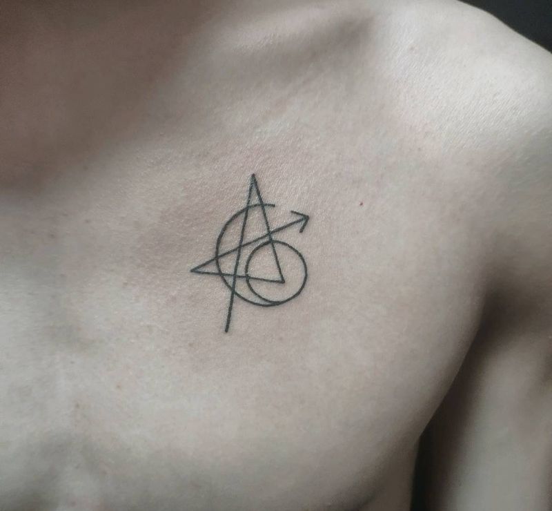 复联纹身图片_胸部纹身图案