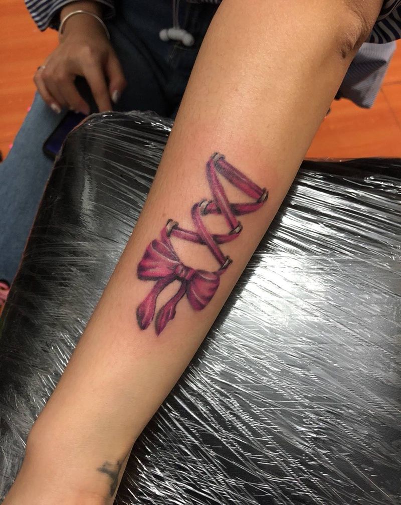 蝴蝶结纹身图片