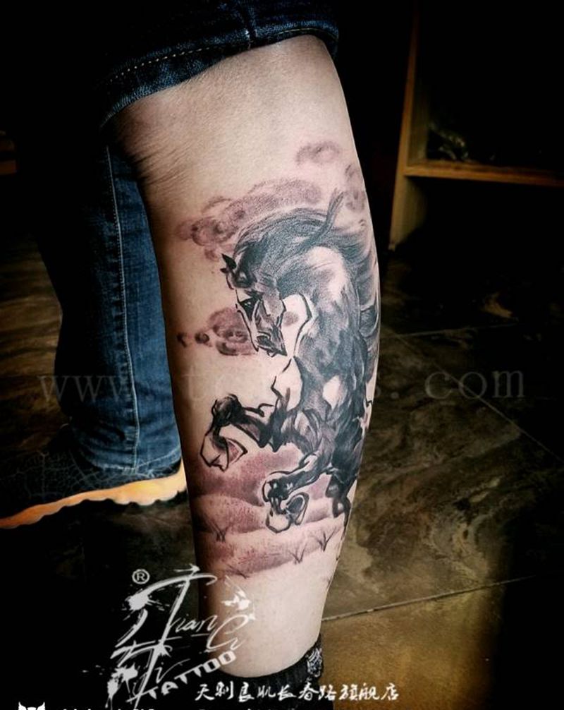 泼墨马纹身图片_脚部传统动物培训生活新疆成品纹身图案