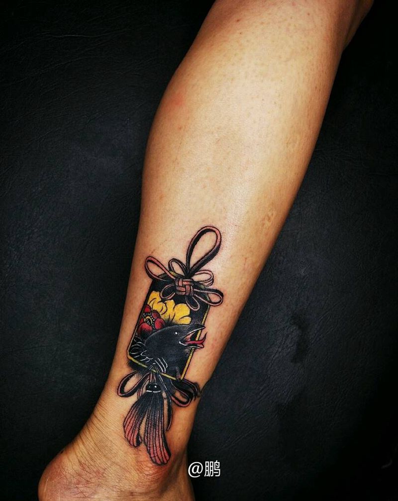 御守纹身图片_腿部新传统纹身图案