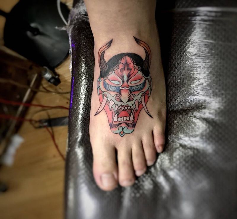 彩色脚背般若纹身图片