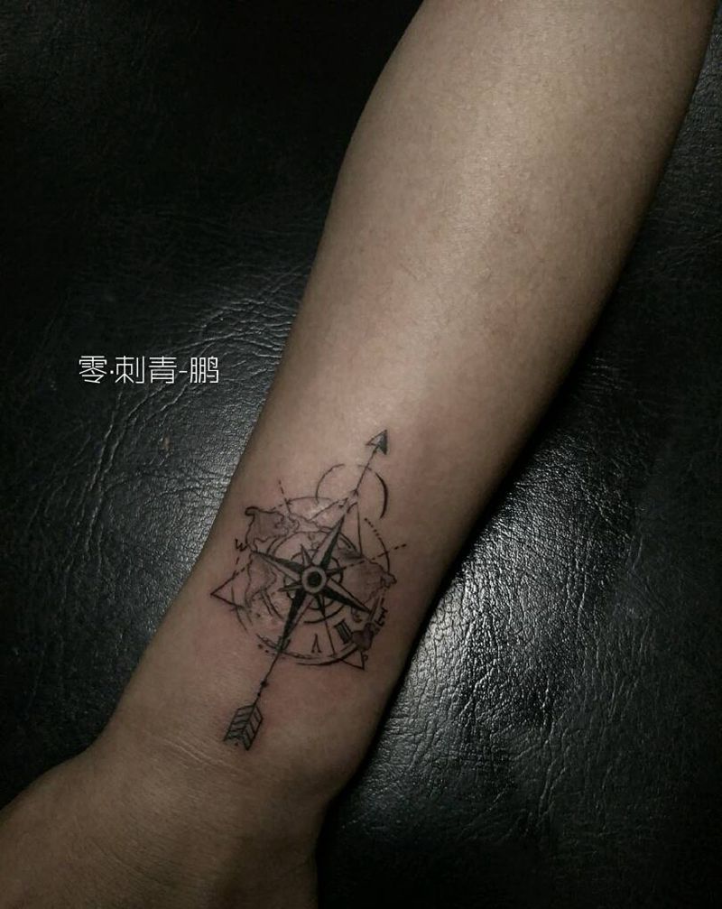 指南针（烟疤遮盖）纹身图片_手臂纹身图案