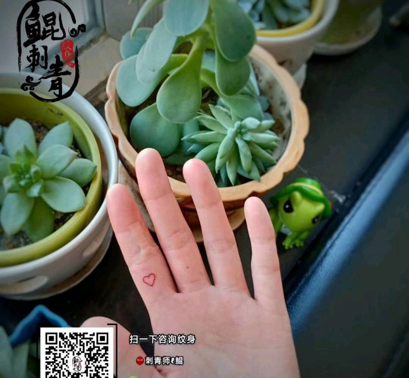 ❤️纹身图片_手部图腾几何纹身图案