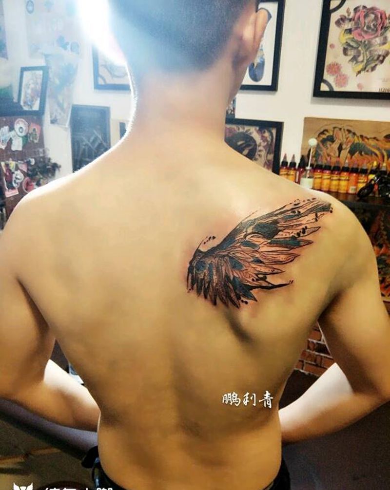 翅纹身图片