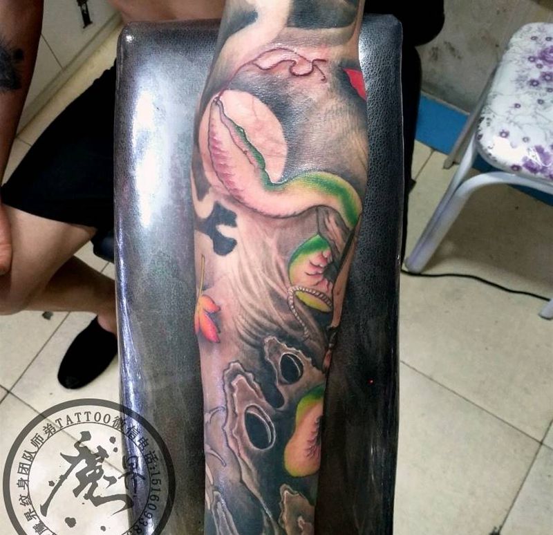 小臂般若纹身图片_手臂传统鬼神原创成品纹身图案