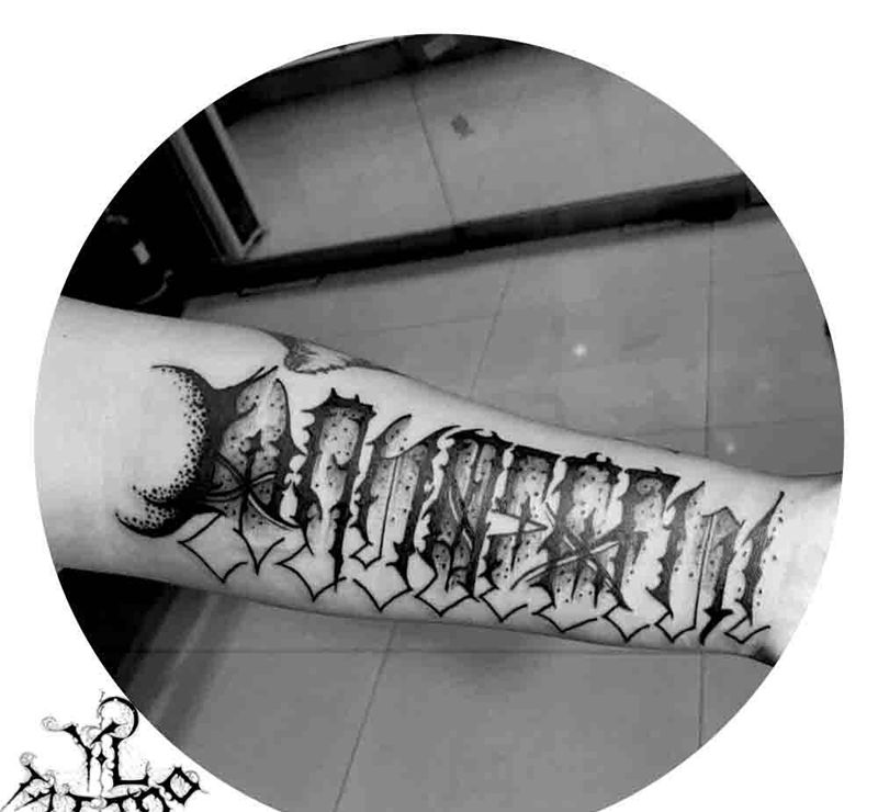 花体纹身图片_成品手臂字符原创纹身图案