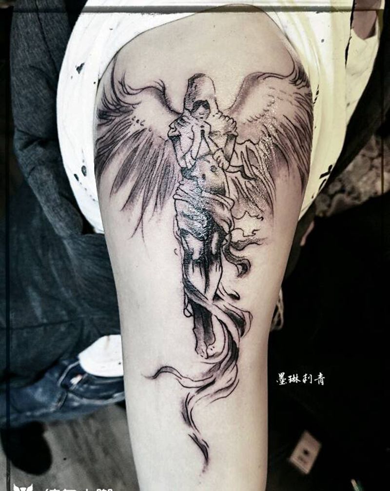 守护天使纹身图片
