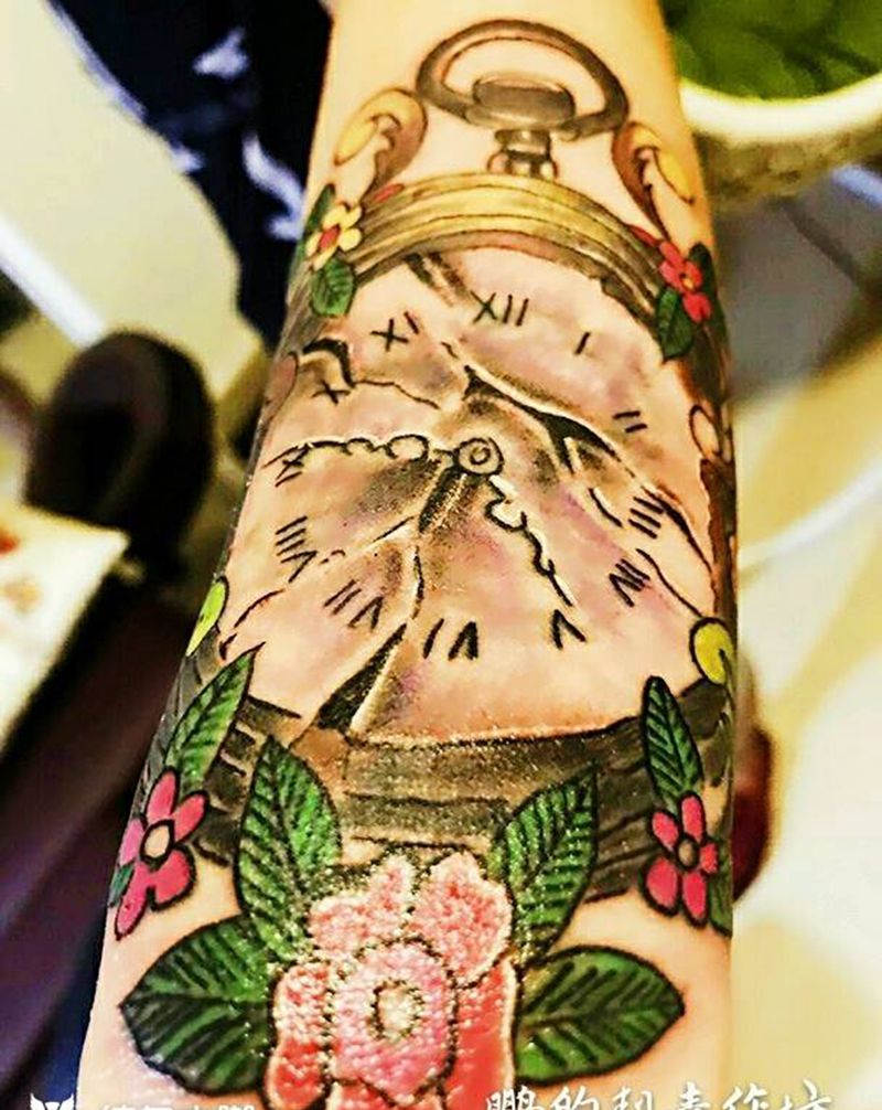 old school 怀表纹身图片