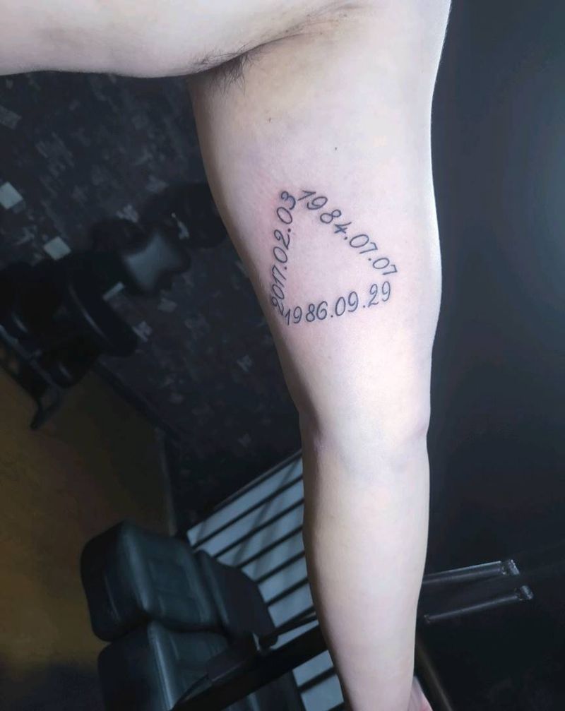 小清新  生日纹身图片_手臂图腾纹身图案