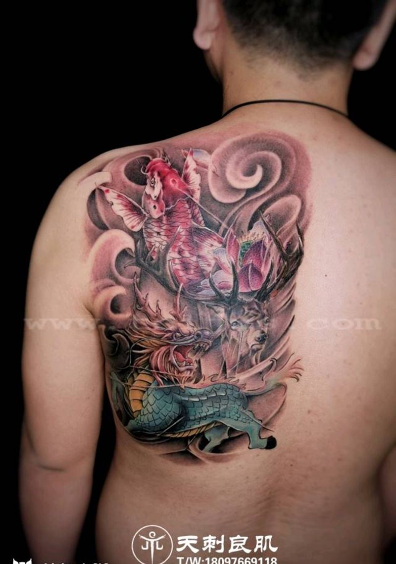 麒麟鹿鱼合体创意纹身图片_背部新传统麒麟鹿鱼纹身图案