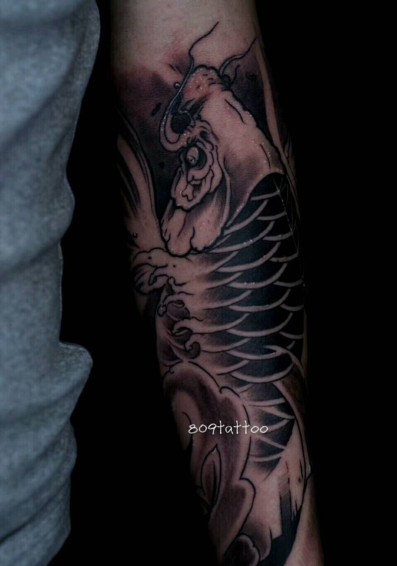 新传统鲤鱼纹身图片