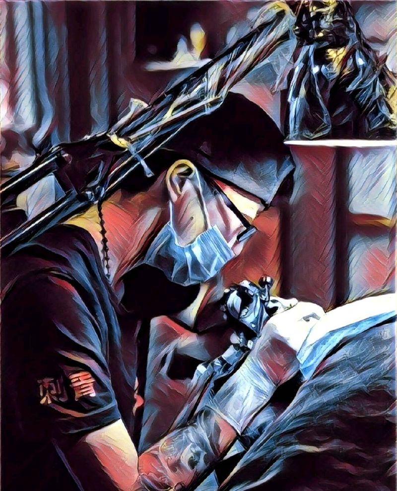 刺青师ℓ鲲纹身图片_肖像人物插画纹身图案