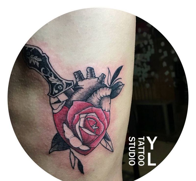 心脏玫瑰（未完成）纹身图片_成品欧美纹身图案