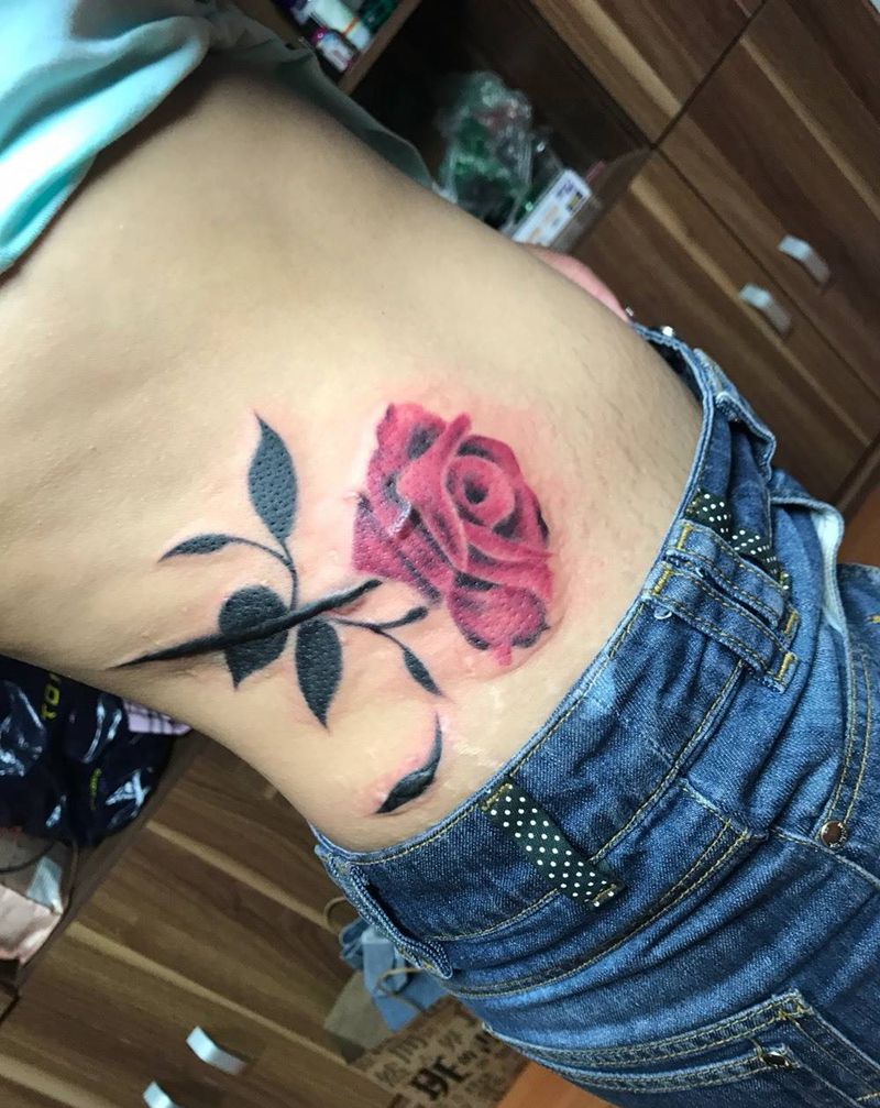 玫瑰遮盖纹身图片