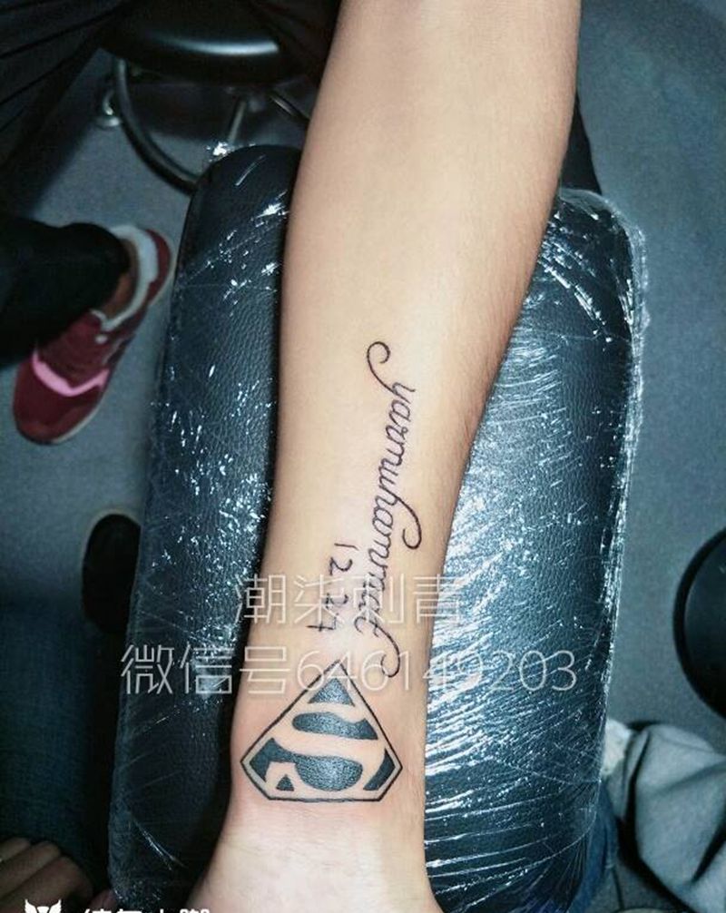 最近的小活纹身图片