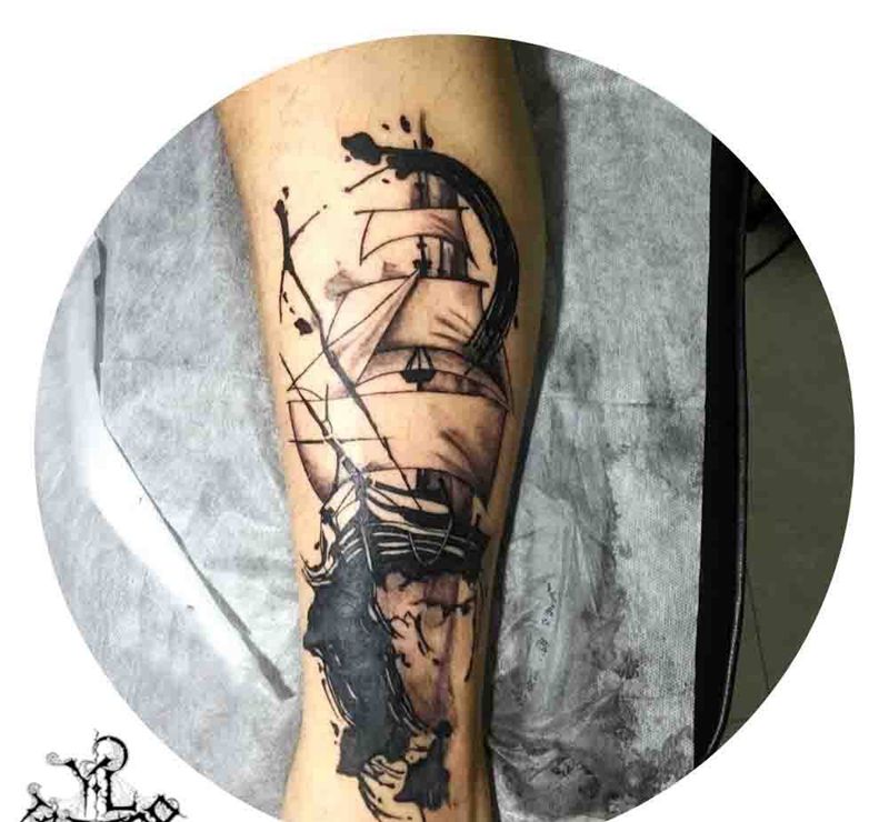 【早期作品】船遮盖纹身图片_成品腿部国画纹身图案