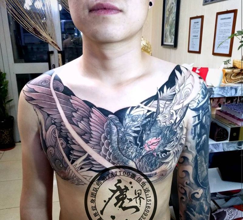 青鸾（彩色遮盖 临）纹身图片_胸部传统动物鬼神手稿纹身图案