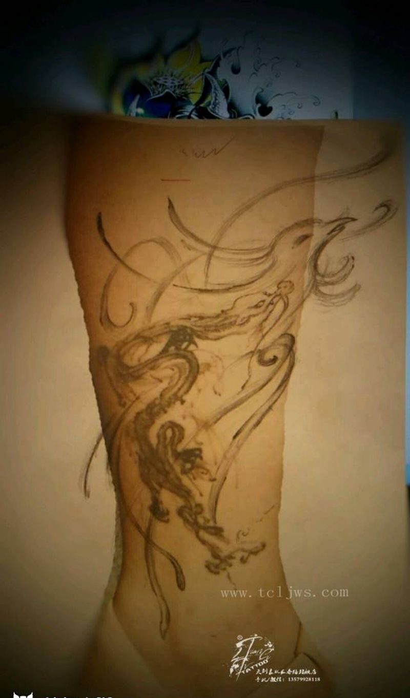 龙凤吉祥 龙飞凤舞纹身图片_腿部传统动物原创新疆成品手稿纹身图案